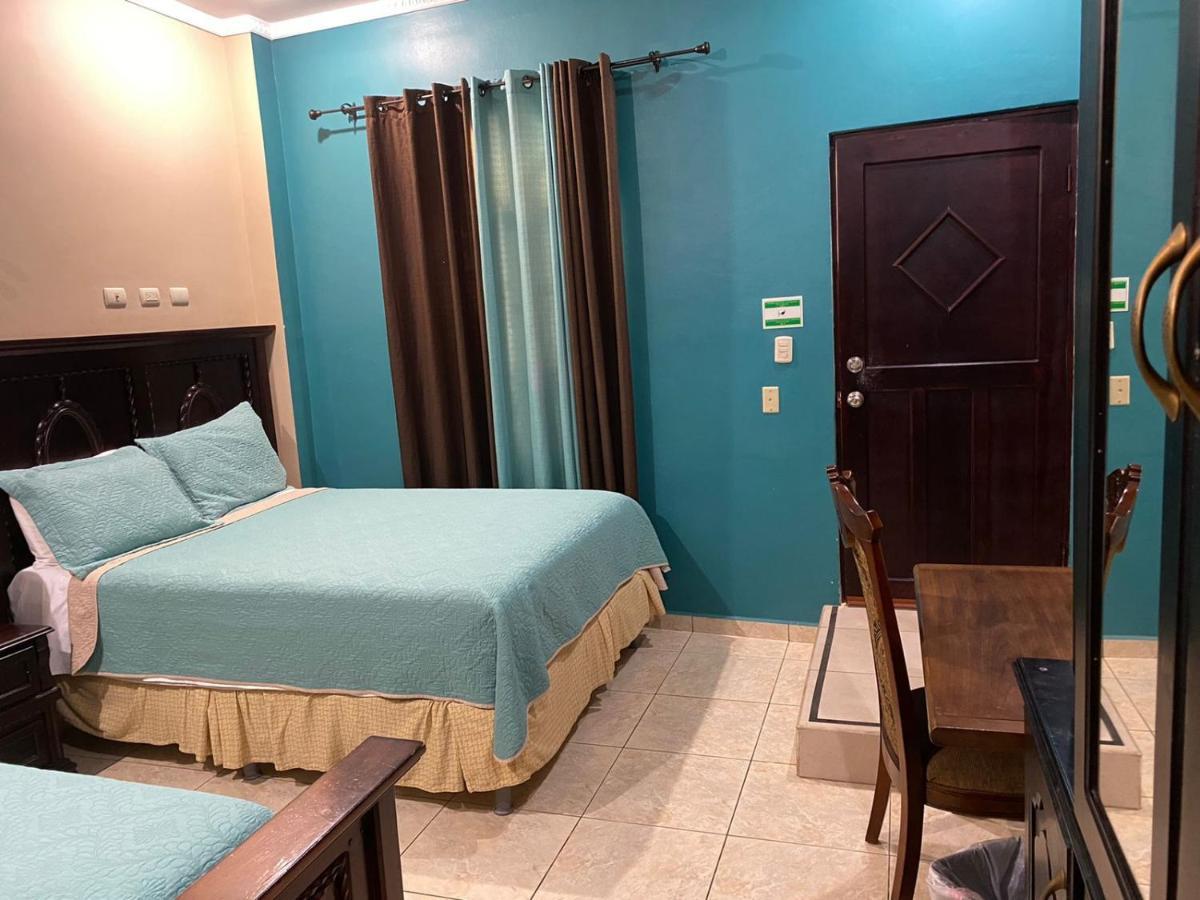 Refugio De La Montana B&B San Pedro Sula Zewnętrze zdjęcie