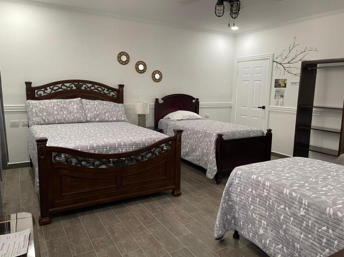 Refugio De La Montana B&B San Pedro Sula Zewnętrze zdjęcie