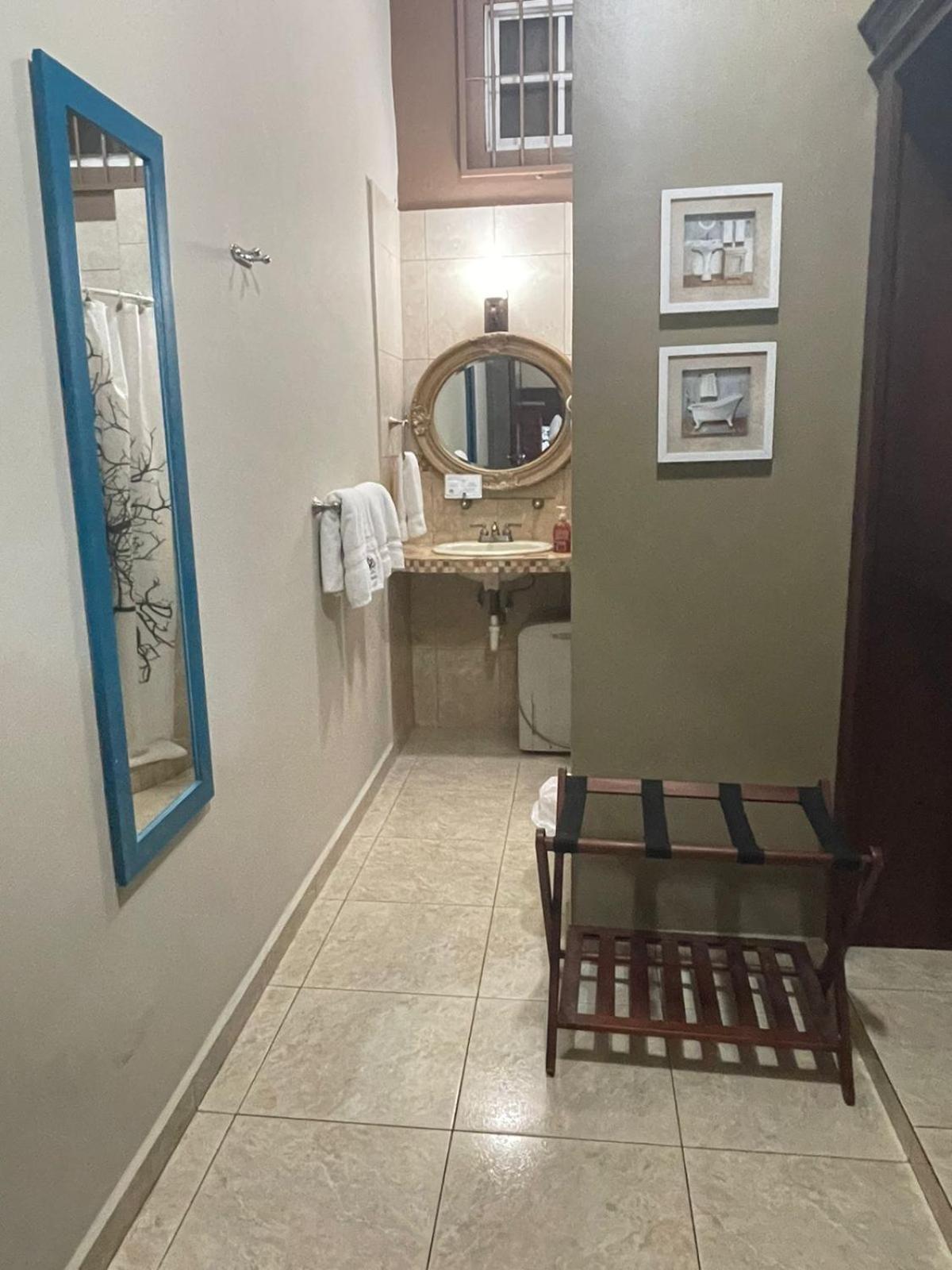 Refugio De La Montana B&B San Pedro Sula Pokój zdjęcie